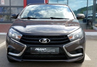 Подержанный автомобиль LADA (ВАЗ) Vesta Sedan 2017 года (2 фото)