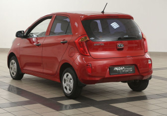 Подержанный автомобиль Kia Picanto 2011 года (2 фото)