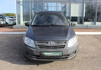 Подержанный автомобиль LADA (ВАЗ) Granta Sedan 2015 года (2 фото)