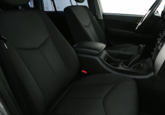 Подержанный автомобиль SsangYong Kyron 2011 года (10 фото)