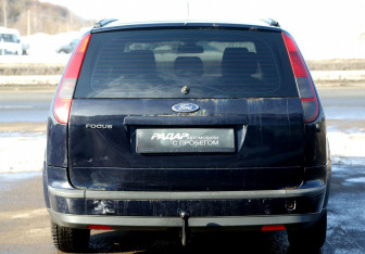 Подержанный автомобиль Ford Focus Wagon 2006 года (5 фото)