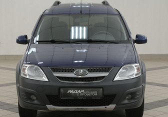 Подержанный автомобиль LADA (ВАЗ) Largus Wagon 2018 года (6 фото)