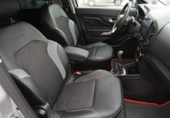 Подержанный автомобиль LADA (ВАЗ) XRAY 2019 года (10 фото)