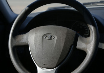 Подержанный автомобиль LADA (ВАЗ) Priora Sedan 2013 года (16 фото)