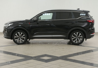 Подержанный автомобиль Chery Tiggo 7 Pro Max 2023 года (7 фото)