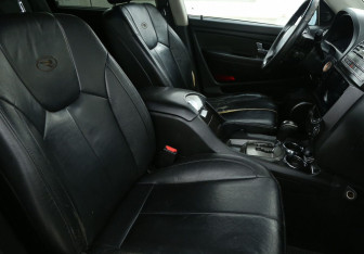 Подержанный автомобиль SsangYong Rexton 2012 года (10 фото)