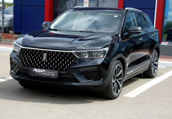 Подержанный автомобиль FAW Bestune T77 2022 года (3 фото)