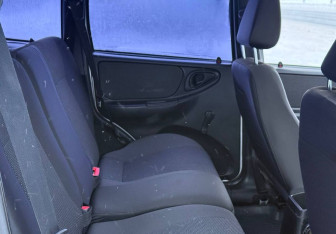 Подержанный автомобиль Chevrolet Niva 2012 года (10 фото)