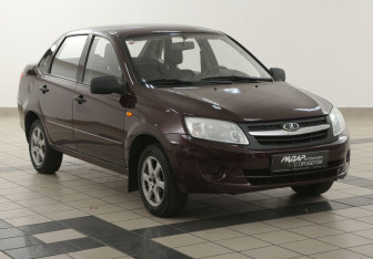 Подержанный автомобиль LADA (ВАЗ) Granta Sedan 2012 года (1 фото)