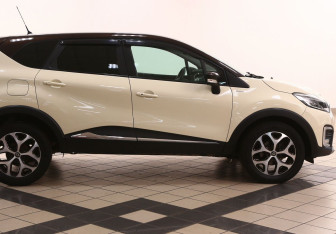 Подержанный автомобиль Renault Kaptur 2018 года (5 фото)