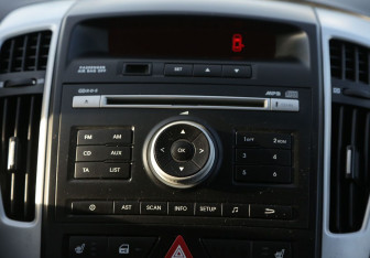 Подержанный автомобиль Kia Ceed Hatchback 2012 года (13 фото)