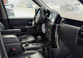 Подержанный автомобиль Land Rover Discovery 2005 года (10 фото)