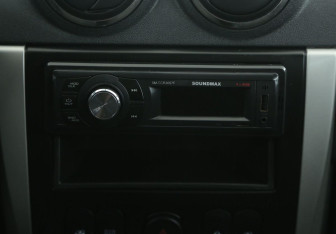 Подержанный автомобиль Nissan Almera Sedan 2018 года (13 фото)