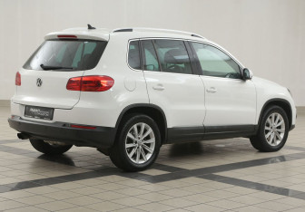 Подержанный автомобиль Volkswagen Tiguan 2012 года (4 фото)
