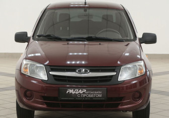 Подержанный автомобиль LADA (ВАЗ) Granta Sedan 2012 года (6 фото)