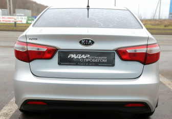 Подержанный автомобиль Kia Rio Sedan 2011 года (5 фото)