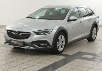 Подержанный автомобиль Opel Insignia Wagon 2019 года (8 фото)