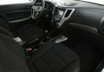 Подержанный автомобиль Changan CS35 2014 года (9 фото)