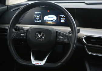 Подержанный автомобиль Changan UNI-T 2023 года (8 фото)