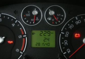 Подержанный автомобиль Ford Fusion 2008 года (17 фото)