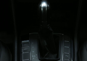 Подержанный автомобиль Volkswagen Tiguan 2019 года (13 фото)