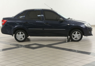 Подержанный автомобиль LADA (ВАЗ) Granta Sedan 2013 года (5 фото)