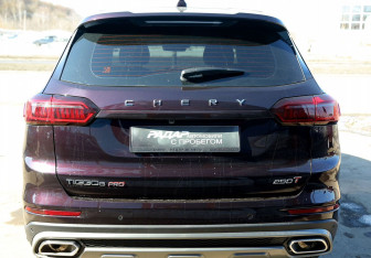 Подержанный автомобиль Chery Tiggo 8 Pro 2021 года (5 фото)