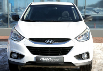 Подержанный автомобиль Hyundai ix35 2013 года (2 фото)