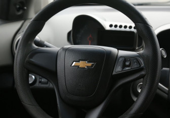 Подержанный автомобиль Chevrolet Aveo Sedan 2012 года (16 фото)