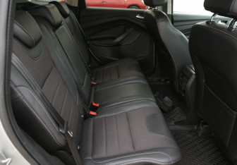 Подержанный автомобиль Ford Kuga 2013 года (11 фото)