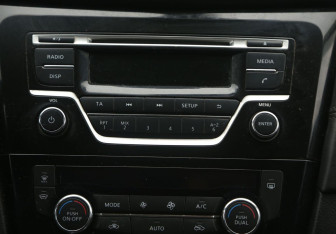 Подержанный автомобиль Nissan Qashqai 2021 года (15 фото)