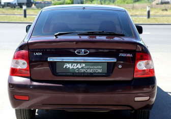 Подержанный автомобиль LADA (ВАЗ) Priora Hatchback 2012 года (5 фото)