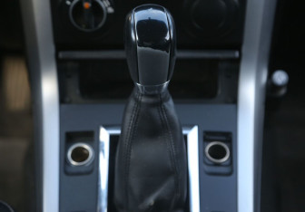Подержанный автомобиль Suzuki Grand Vitara 2008 года (13 фото)
