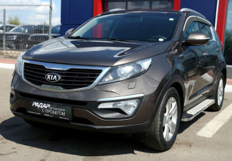 Подержанный автомобиль Kia Sportage 2012 года (3 фото)