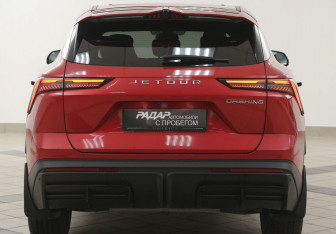 Подержанный автомобиль Jetour Dashing 2024 года (3 фото)
