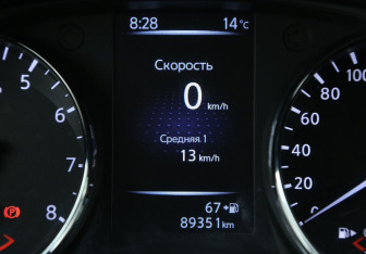 Подержанный автомобиль Nissan Qashqai 2018 года (19 фото)