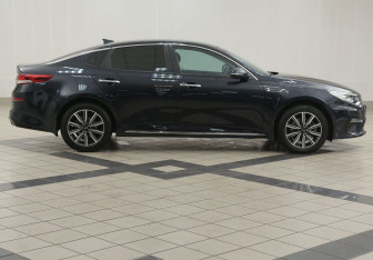 Подержанный автомобиль Kia Optima Sedan 2019 года (5 фото)