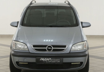Подержанный автомобиль Opel Zafira Compactvan 2004 года (6 фото)