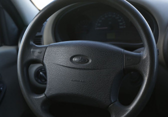 Подержанный автомобиль LADA (ВАЗ) Kalina Hatchback 2008 года (16 фото)