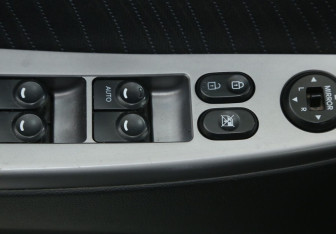 Подержанный автомобиль Hyundai Solaris Sedan 2014 года (17 фото)