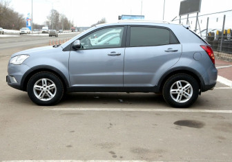 Подержанный автомобиль SsangYong Actyon 2011 года (8 фото)