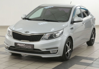 Подержанный автомобиль Kia Rio Sedan 2015 года (8 фото)