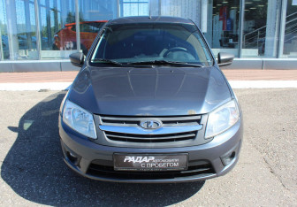 Подержанный автомобиль LADA (ВАЗ) Granta Liftback 2015 года (2 фото)