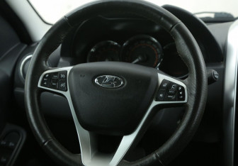 Подержанный автомобиль LADA (ВАЗ) Largus Wagon 2021 года (16 фото)