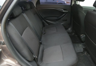 Подержанный автомобиль LADA (ВАЗ) Vesta Sedan 2016 года (11 фото)