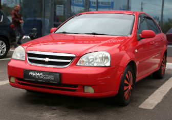 Подержанный автомобиль Chevrolet Lacetti Sedan 2007 года (3 фото)