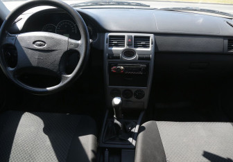 Подержанный автомобиль LADA (ВАЗ) Priora Hatchback 2012 года (12 фото)