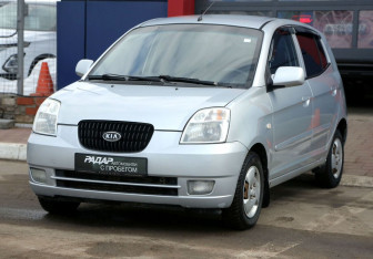 Подержанный автомобиль Kia Picanto 2006 года (3 фото)