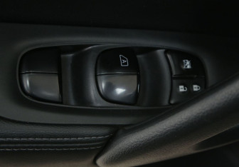 Подержанный автомобиль Nissan X-Trail 2018 года (18 фото)