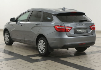 Подержанный автомобиль LADA (ВАЗ) Vesta Wagon 2020 года (2 фото)